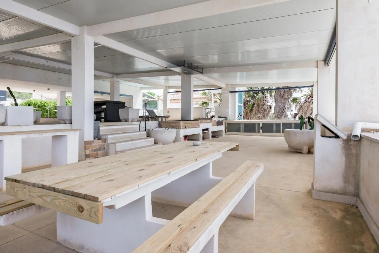 Villa Exclusive Seafront Villa,Private Pool,Gym,Bbq El Toro  Spain
